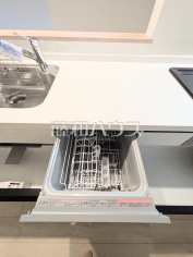 2-3号棟　家事の時間を短縮するエコな食洗機 まとめ洗いができ、乾燥まで行ってくれる食器洗い乾燥機で食事の後片付けが楽になります。