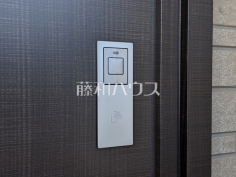 2号棟　スマートキー　【新座市畑中２丁目】日々の生活を豊かに、暮らしを心地良くする先進の設備　