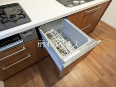 食器洗浄乾燥機　【西東京市新町６丁目】後片付けの救世主！ 食洗機付きシステムキッチン
