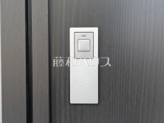 スマートキー　【昭島市中神町２丁目】施錠開錠は便利なスマートキー採用！
