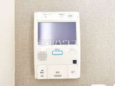 TVモニター付きインターホン訪問者がひと目で分かります TVモニター付きインターホン訪問者がひと目で分かります