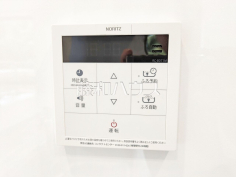 浴室給湯リモコン追焚機能付で時間差入浴もOK
浴室給湯リモコン追焚機能付で時間差入浴もOK