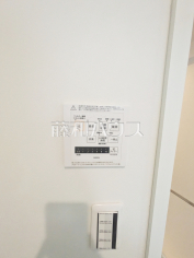 浴室換気乾燥機一日の疲れを癒してくれるバスルームは、ゆったりと半身浴をしながら読書を楽しんだりお子様と一緒に入浴したりと寛げる空間で