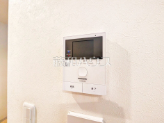 TVモニター付きインターホン TVモニター付きインターホンのため訪問者がひと目で分かります