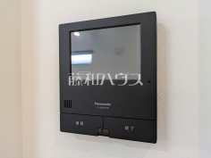 TVモニター付きインターホン TVモニター付きインターホンのため訪問者がひと目で分かります