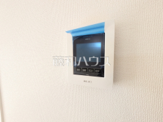 TVモニター付インターホン　【春日井市上条町９丁目】TVモニター付きインターホンのため訪問者がひと目で分かります