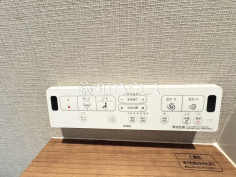 ウォシュレット　【ディアコート識名】きれいでさわやか、ウォシュレット付きトイレ　