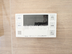 給湯器リモコン　【いづみハイツ芦花公園】日々の生活を豊かに、暮らしを心地良くする先進の設備　