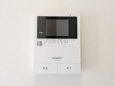 TVモニターインターホン　【いづみハイツ芦花公園】日々の生活を豊かに、暮らしを心地良くする先進の設備　