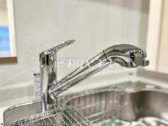 浄水器一体型水栓　【藤和上北沢ホームズ】いつでもおいしいお水が飲める浄水器一体型水栓も完備　