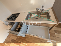  ビルトイン食洗機　【ライオンズステーションプラザ千歳烏山】 ビルトイン食洗機を標準完備し、家事時間が短縮できます。　