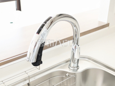 浄水器一体型水栓　【シーズウィッシュ志木】いつでもおいしいお水が飲める浄水器一体型水栓も完備 
