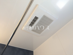 浴室換気乾燥機　【新座市野火止３丁目】雨天時の洗濯物や浴室内のカビ防止としても活躍する浴室換気乾燥機
