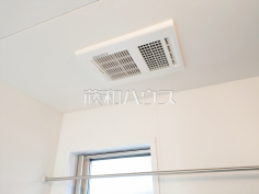 浴室乾燥機　【富士見市上沢３丁目】浴室換気乾燥機は梅雨の時期等、なかなか乾かない洗濯物を干すのに役立ちます！