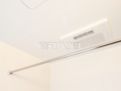 浴室換気乾燥機　【小金井市貫井南町5丁目】幼い子供がいると汚れものが多く、いつでも洗濯物を干せるのが嬉しい浴室換気乾燥機！