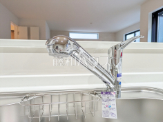 2号棟　浄水器一体型水栓　【東大和市仲原２丁目】いつでもおいしいお水が飲める浄水器一体型水栓も完備 
