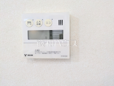 浴室給湯リモコン　【春日井市坂下町７丁目】追焚機能付で時間差入浴もOK 
