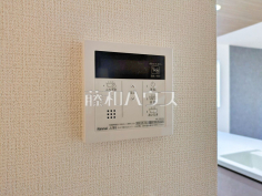 浴室給湯リモコン追焚機能付で時間差入浴もOK 
