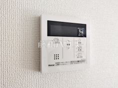 １号棟　発電・温水設備　【国分寺市東戸倉１丁目】追焚き機能付きなので、生活時間の違う家族に便利です。