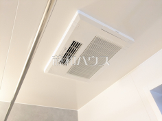 浴室換気乾燥機　【新座市栗原１丁目】雨の日の強い味方！浴室換気乾燥機付きユニットバスで洗濯物が乾かせます。
