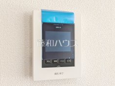 3号棟　TVモニター付インターホン　【富士見市上沢２丁目】不在時の訪問者が一目でわかる、録画機能付きTVモニターホン