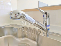 1号棟　浄水器一体型水栓　【八王子市大塚】いつでもおいしいお水が飲める浄水器一体型水栓も完備 