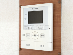 TVモニターインターホン　【志木ニュータウン南の森壱番街　15号棟】日々の生活を豊かに、暮らしを心地良くする先進の設備　