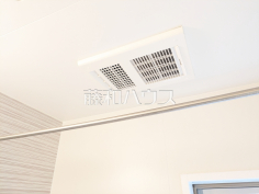 浴室乾燥機　【志木市柏町２丁目】雨の日の強い味方！浴室換気乾燥機付きユニットバスで洗濯物が乾かせます。
