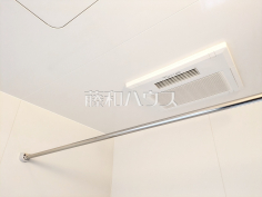 C号棟　浴室乾燥機　【小金井市貫井北町５丁目】雨の日の強い味方！浴室換気乾燥機付きユニットバスで洗濯物が乾かせます。