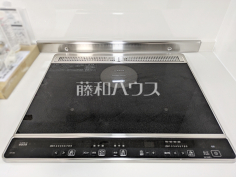 IHクッキングヒーター　【ライオンズマンション多摩永山】IHクッキングヒーターで空気もきれいです。
