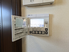 床暖房リモコン　【西東京市中町５丁目】埃を巻き上げにくく、心地よい温かさで快適に過ごせる床暖房
