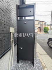 宅配ボックス　【練馬区東大泉７丁目】ネット通販での荷物の受取り時に役立つ宅配ボックス！外出中でも帰宅時間を気にせず受け取れるのは便利ですね。