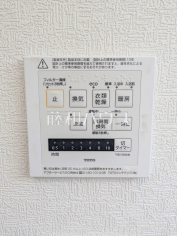 浴室暖房換気乾燥機　【練馬区大泉学園町２丁目】雨天時の洗濯物や浴室内のカビ防止としても活躍する浴室暖房換気乾燥機