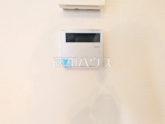 浴室給湯リモコン　【板橋区栄町】追焚機能付で時間差入浴もOK 
