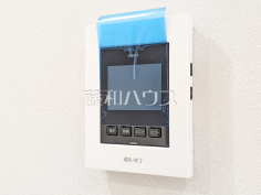 TVモニター付インターフォン　【志木ニュータウン中央の森参番街　8号棟】訪問者がひと目でわかるTVモニター付インターフォン
