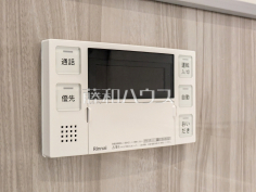 給湯スイッチ　【コープ野村志木】追焚き機能付きなので、生活時間の違う家族に便利です。
