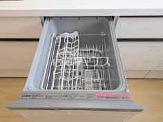 食器洗浄乾燥機　【ライオンズマンション泊3丁目第3】後片付けの救世主！ 食洗機付きシステムキッチン
