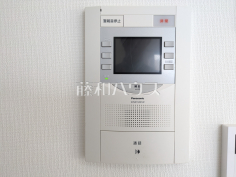 TVモニター付インターフォン　【グランシャトレ松尾】防犯に役立つTVモニター付インターフォン
