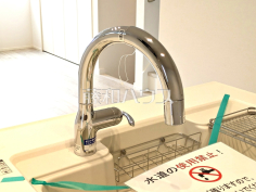 浄水器一体型水栓　【板橋区赤塚新町１丁目】 いつでもおいしいお水が飲める浄水器一体型水栓も完備 