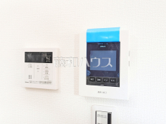 TVモニター付きインターホン　【立川市高松町１丁目】訪問者がわかるTVモニター付インターホンは、お子様がお留守番をされるときも安心ですね。　