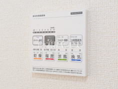 浴室換気乾燥暖房機換気機能によってバスルーム内のカビの発生を抑制できます。夜間や雨天時の洗濯物の乾燥に便利な乾燥機能も装備。