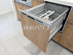 食器洗浄乾燥機　【ステイツ花小金井ヴェルパセオ】 後片付けの手間を削減し、趣味の時間や家族との時間を増やせる食器洗い乾燥機を標準装備 