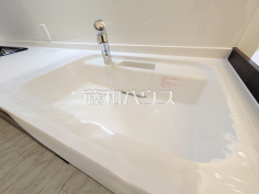 浄水器一体型水栓　【 コナ・ヴィレッジ調布国領】いつでもおいしいお水が飲める浄水器一体型水栓も完備　