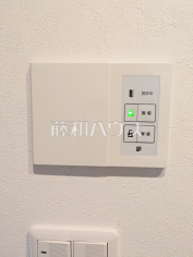 スマートコントロールキー　【練馬区南大泉４丁目】お部屋にいながら、玄関ドアのカギを施解錠できます