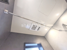 浴室乾燥機　【東大和市南街６丁目】雨の日の強い味方！浴室換気乾燥機付きユニットバスで洗濯物が乾かせます。
