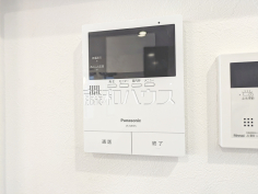 TVモニター付インターホン　【東大和市南街６丁目】TVモニター付きインターホンのため訪問者がひと目で分かります