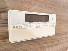 浴室給湯リモコン追焚機能付で時間差入浴もOK 