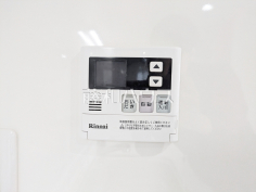 給湯器　【稲城パークホームズ】追焚機能付で時間差入浴もOK追焚き機能付きなので、生活時間の違う家族に便利です。