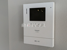 TVモニター付インターホン　【グリーンハイツ那覇】防犯に役立つTVモニター付インターフォン