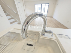 浄水器一体型水栓　【西東京市南町１丁目】いつでもおいしいお水が飲める浄水器一体型水栓も完備 